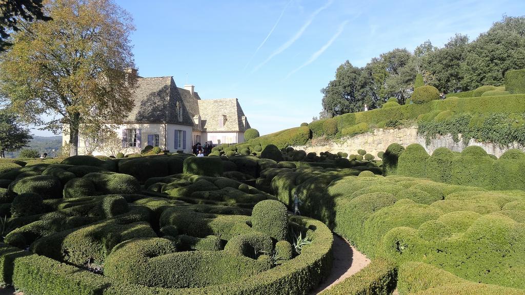 Au Pied Du Chateau - 5 A 11 Personnes - Baignade-Canoe-Piste Cyclable A 100 M Castelnaud La Chapelle Kültér fotó