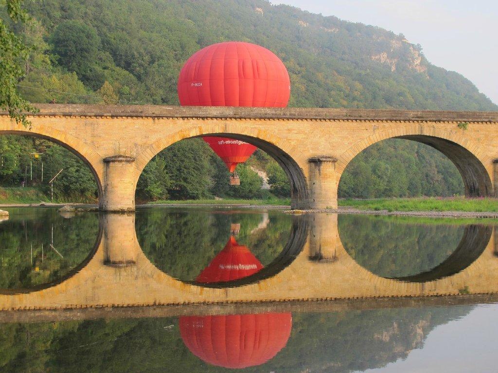 Au Pied Du Chateau - 5 A 11 Personnes - Baignade-Canoe-Piste Cyclable A 100 M Castelnaud La Chapelle Kültér fotó